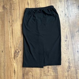 Mimi Maternity sz small black pencil skirt straight knee length